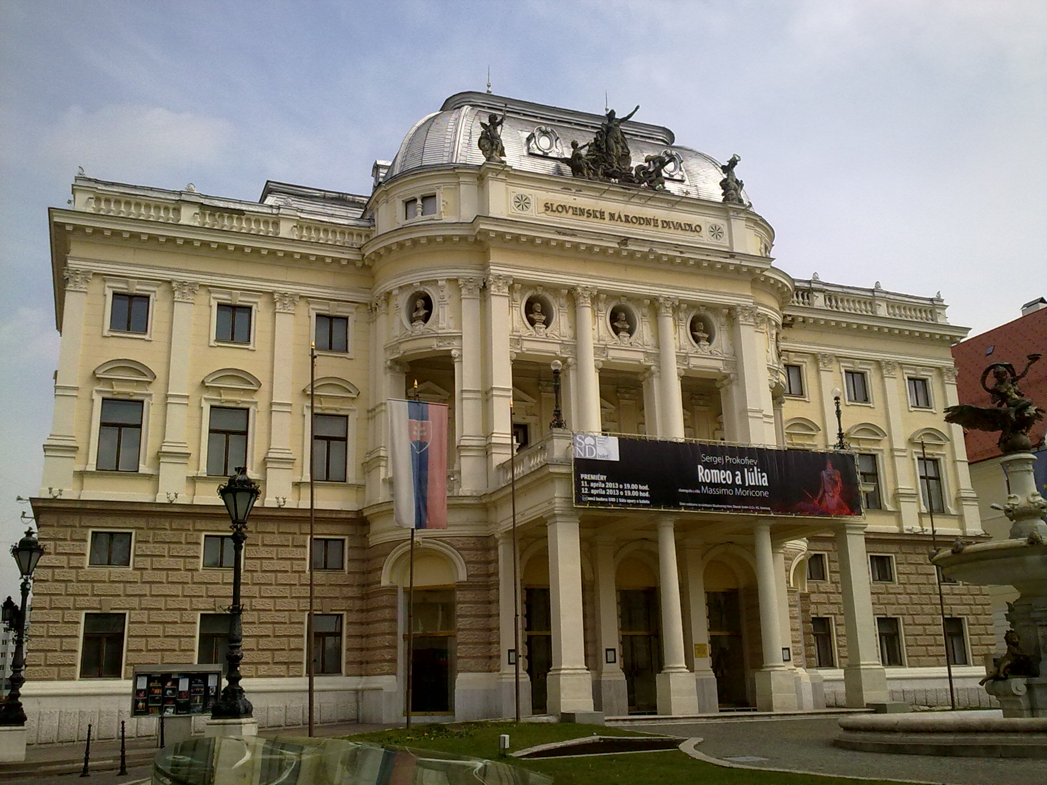 4 Bratislava - national theatre